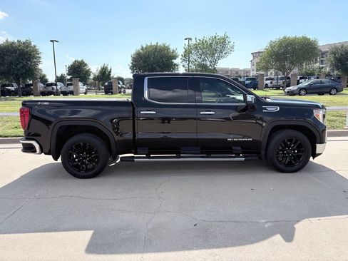 Used 2021 GMC Sierra 1500 SLT AWD/4WD image 3