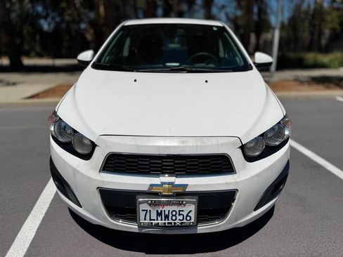 Used 2015 Chevrolet Sonic LT FWD image 4