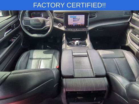 Certified 2024 Jeep Wagoneer Series II AWD/4WD image 29