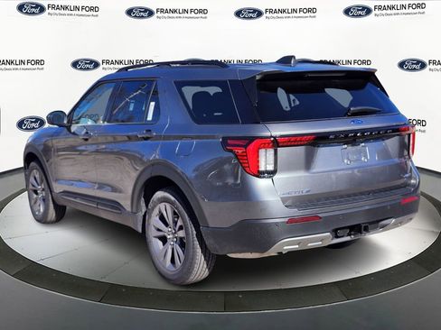 New 2026 Ford Explorer Active w/ Active Comfort Package image 3