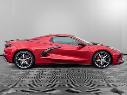 Used 2022 Chevrolet Corvette Stingray Preferred Conv w/ Chrome Exterior Badge Package image 4