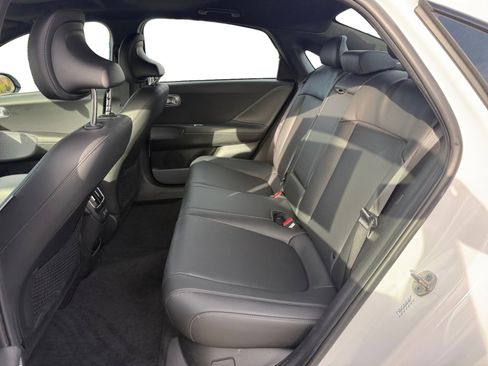 Certified 2024 Hyundai Ioniq 6 Limited image 16