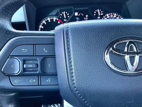 Used 2025 Toyota Tundra SR5 AWD/4WD image 26