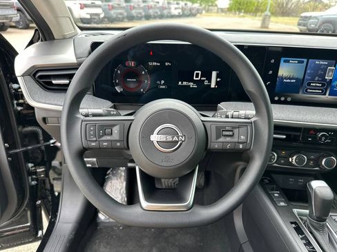 Used 2026 Nissan Kicks S FWD image 21