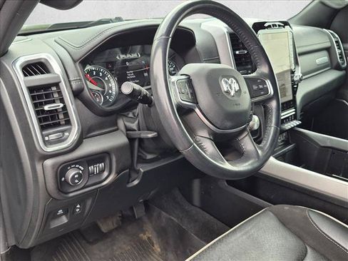 Used 2023 RAM 1500 Laramie AWD/4WD image 9