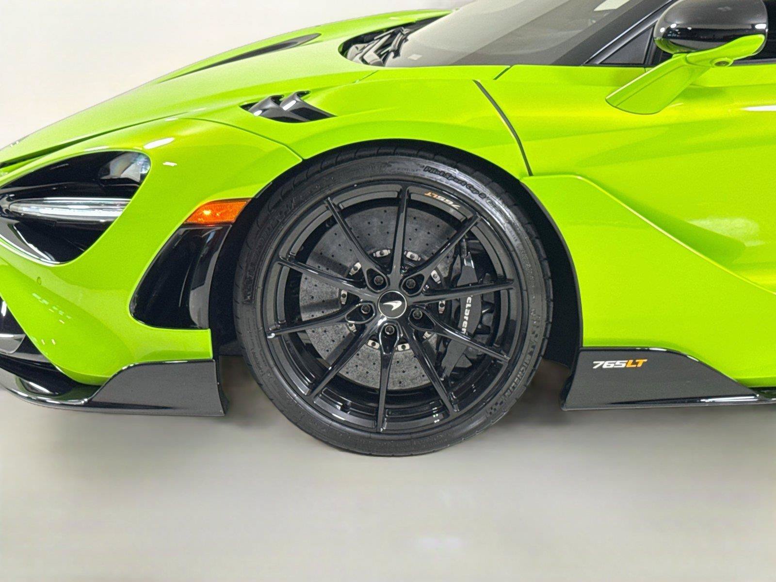 Used 2021 McLaren 765LT RWD image 35