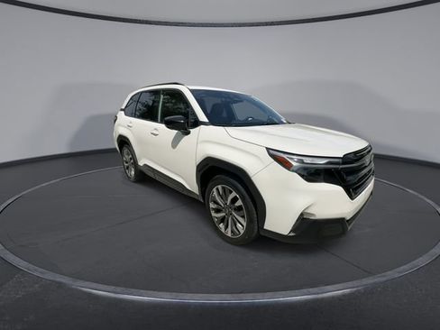 Certified 2025 Subaru Forester Touring AWD/4WD image 2