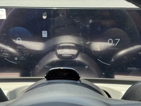 Used 2025 Hyundai Tucson SEL FWD image 15