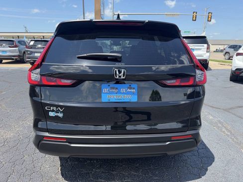 Used 2025 Honda CR-V LX image 7