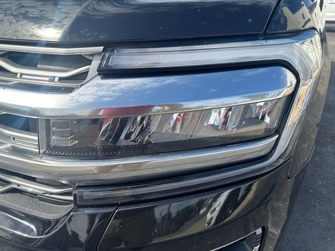 Used 2023 Ford Expedition Platinum AWD/4WD image 61