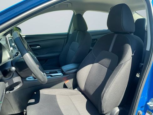 Used 2024 Nissan Sentra SV FWD image 10