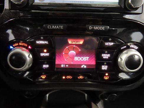 Used 2016 Nissan Juke SL image 29