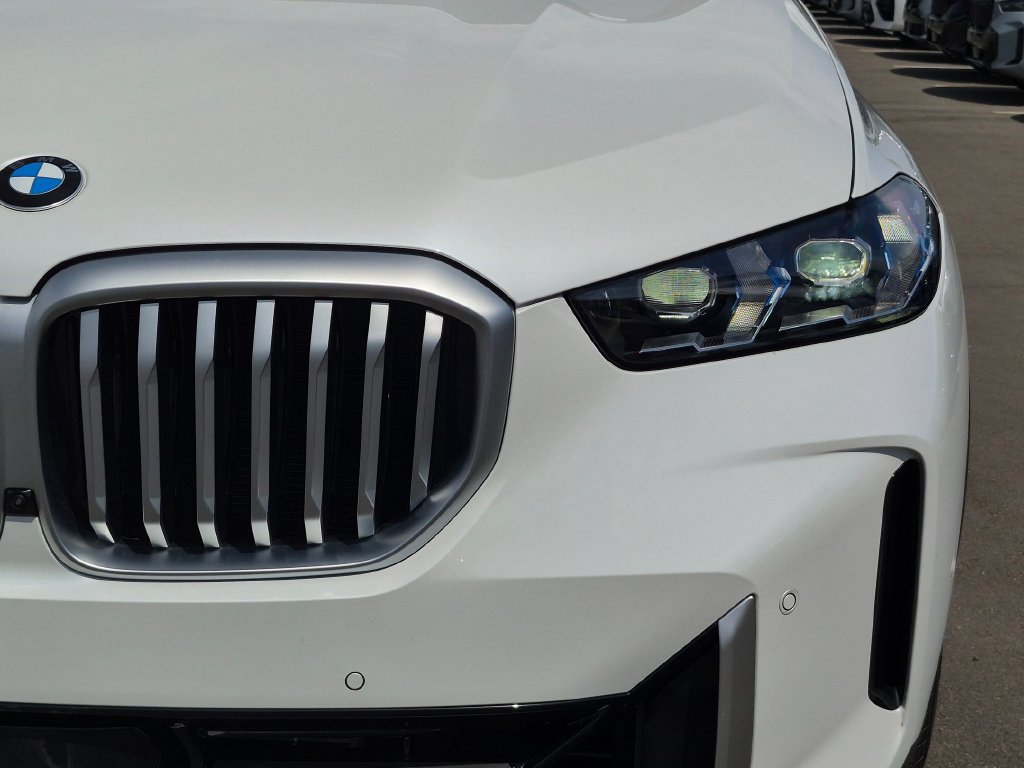 Used 2026 BMW X5 xDrive40i AWD/4WD image 23