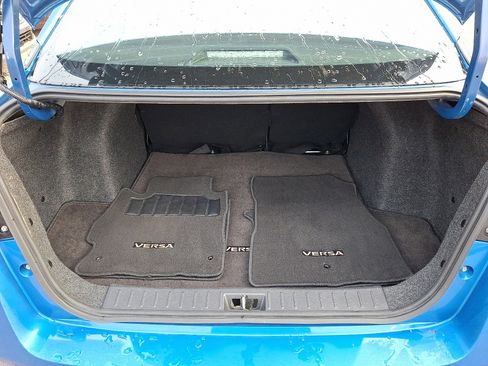 Certified 2023 Nissan Versa SV image 28