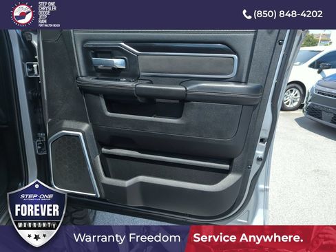 Used 2022 RAM 3500 Laramie AWD/4WD image 32