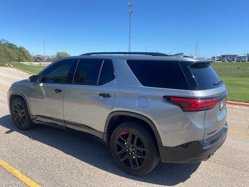 Used 2023 Chevrolet Traverse Premier w/ Redline Edition image 6