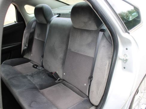 Used 2014 Chevrolet Impala LT image 14
