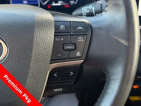 Used 2025 Toyota Camry XLE w/ Premium Package image 21