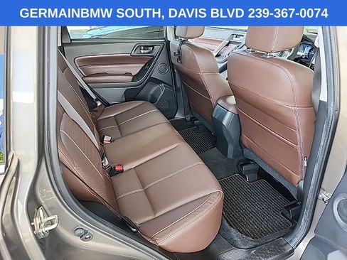 Used 2018 Subaru Forester 2.5i Touring AWD/4WD image 12