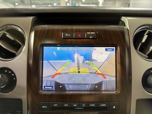 Used 2012 Ford F150 Lariat w/ Lariat Chrome Pkg image 44