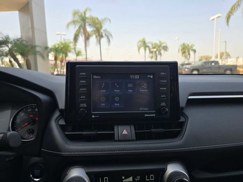 Certified 2020 Toyota RAV4 XLE w/ Carpet Mat Package FWD image 27