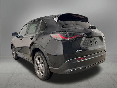New 2027 Honda HR-V LX image 3