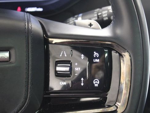 Used 2023 Land Rover Range Rover Sport SE Dynamic image 24