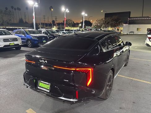 Used 2025 Kia K4 GT-Line Turbo image 10