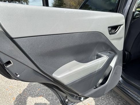 Used 2025 Subaru Crosstrek 2.0i Premium w/ Convenience Package #2 image 11