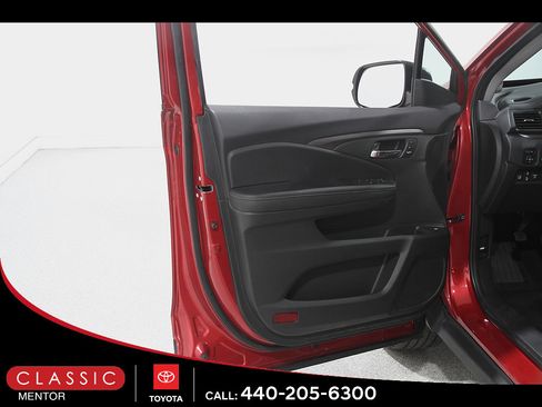 Used 2023 Honda Ridgeline RTL image 4