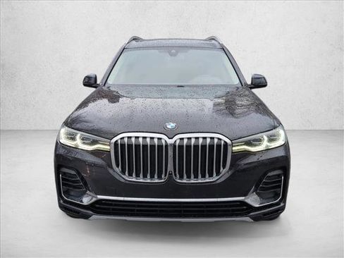 Used 2022 BMW X7 xDrive40i w/ Executive Package image 2