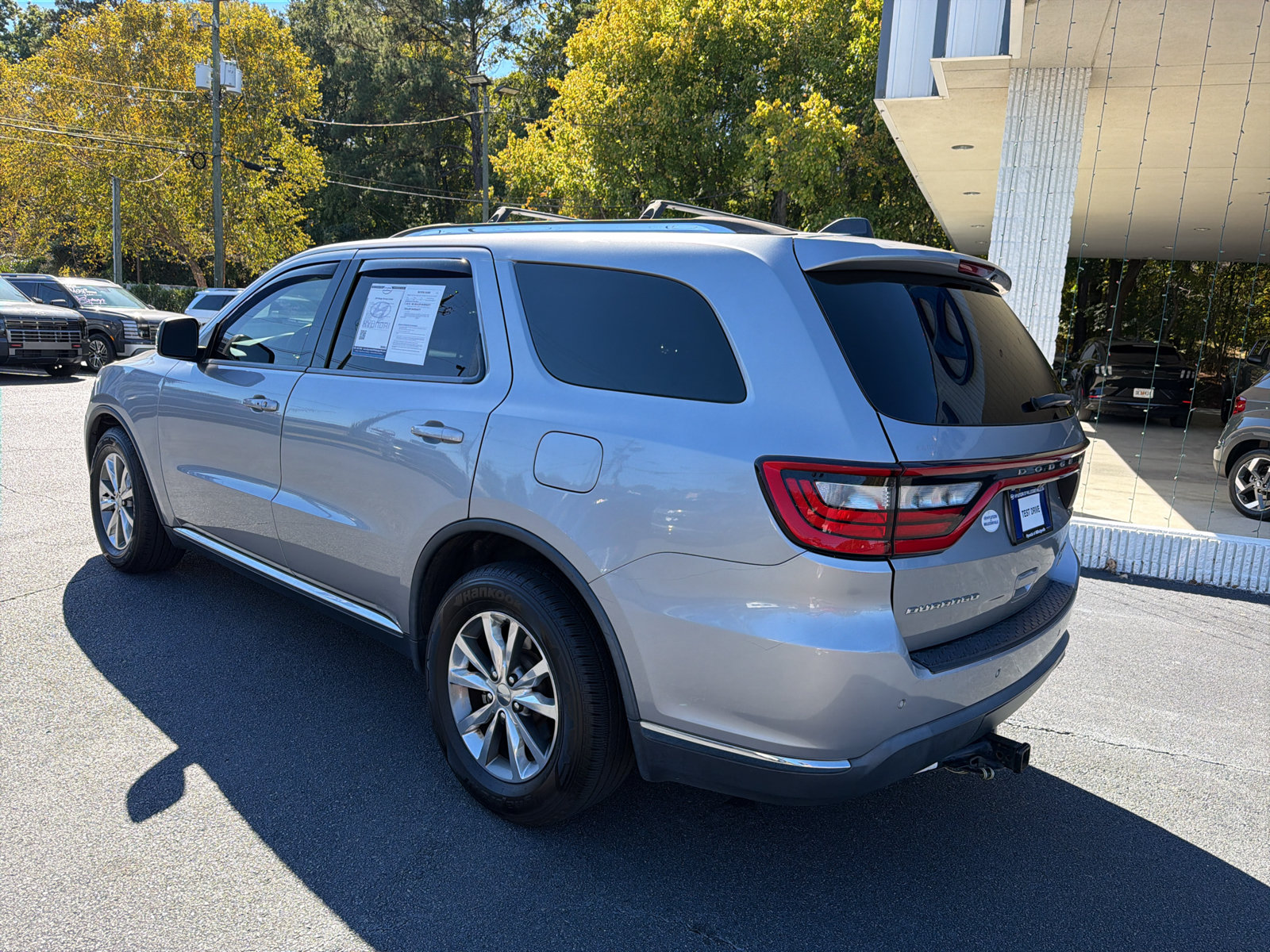 Used 2015 Dodge Durango Limited w/ Nav & Power Liftgate Group RWD image 4