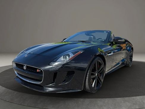 Used 2014 Jaguar F-TYPE S RWD image 4