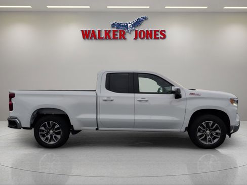 New 2025 Chevrolet Silverado 1500 LT w/ Z71 Off-Road Package image 2