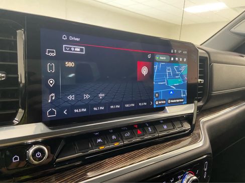 Used 2023 GMC Sierra 1500 SLE AWD/4WD image 24