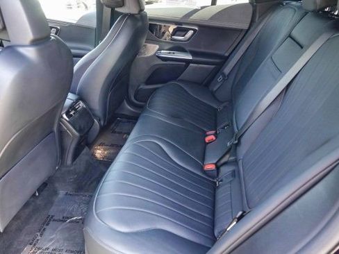 Used 2023 Mercedes-Benz EQE 500 4MATIC SUV image 18