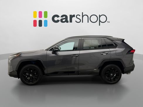 Used 2022 Toyota RAV4 XSE w/ XSE Grade Weather Package AWD/4WD image 2