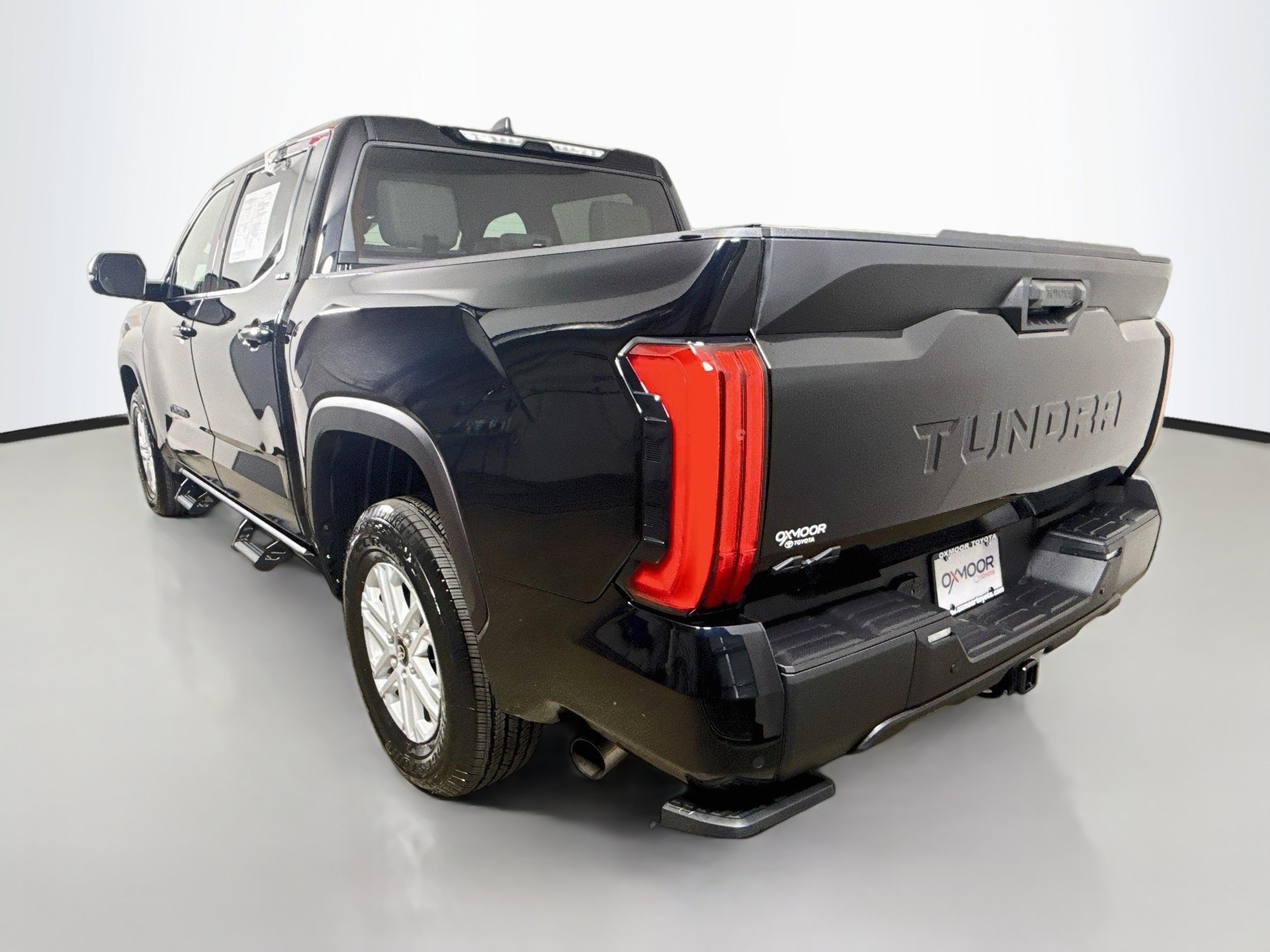 Certified 2026 Toyota Tundra SR5 w/ SR5 Premium Package AWD/4WD image 5