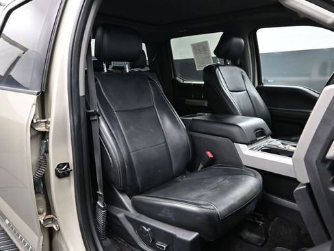 Used 2017 Ford F150 Lariat w/ Equipment Group 502A Luxury AWD/4WD image 16