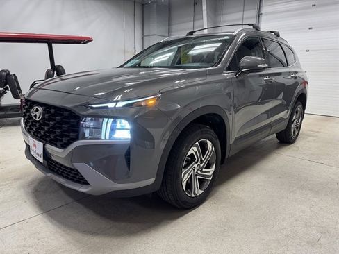 Used 2023 Hyundai Santa Fe SEL image 3