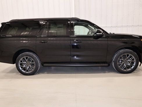 New 2026 Ford Expedition Max Platinum w/ Stealth Appearance Package image 2