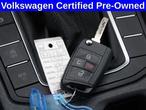 Used 2023 Volkswagen Jetta Sport image 27