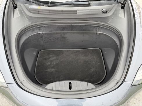 Used 2018 Tesla Model 3 Long Range image 8