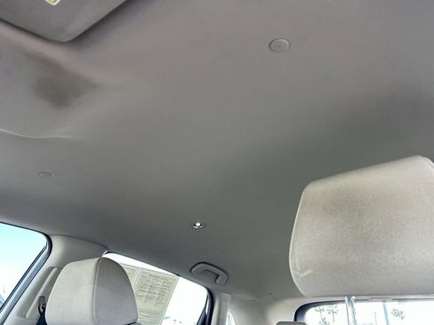 Used 2025 Honda HR-V LX image 30