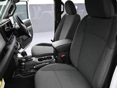 New 2026 Jeep Wrangler Unlimited Sport w/ Convenience Group image 25