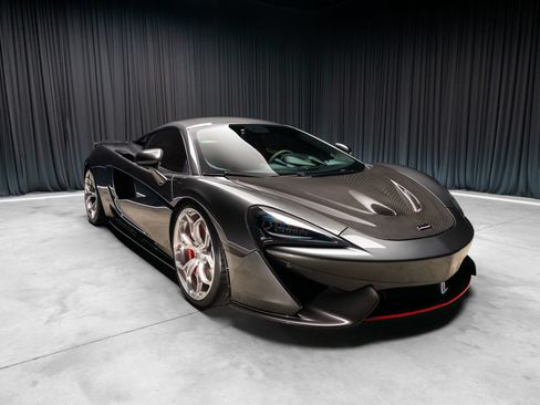Used 2017 McLaren 570S Coupe RWD image 7