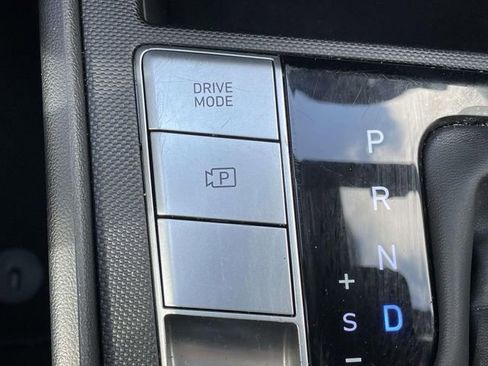 Used 2023 Hyundai Elantra Blue FWD image 27