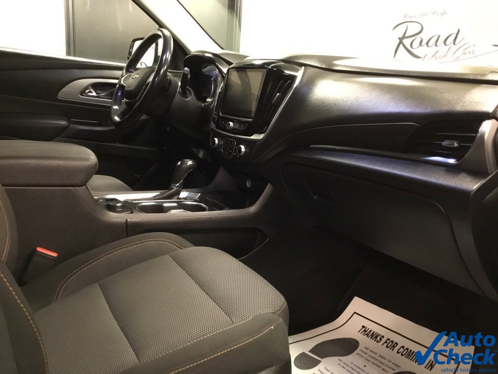 Used 2018 Chevrolet Traverse LT AWD/4WD image 39