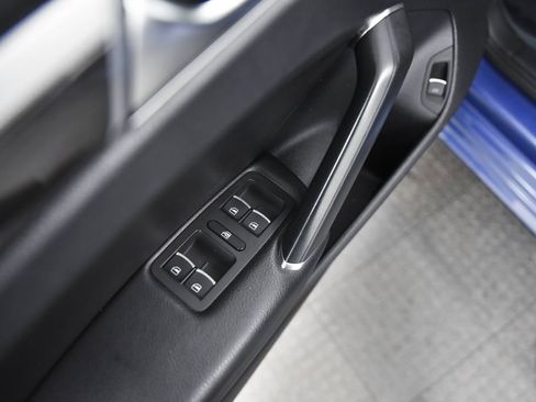 Used 2017 Volkswagen Passat 1.8T SE image 10