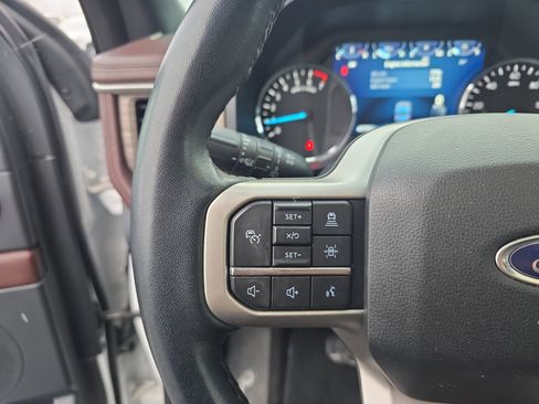 Used 2022 Ford Expedition Max Limited AWD/4WD image 24